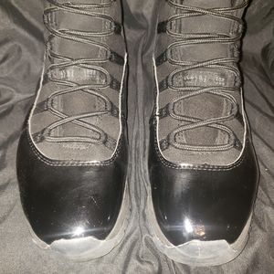 Air Jordan 11 Prom Night / Cap And Gown